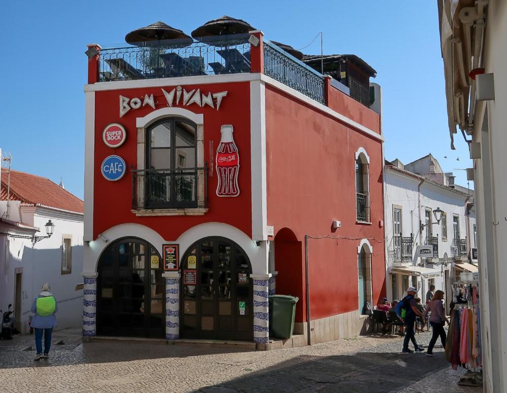 In The Old Town Close To The Beach Lagos Exteriör bild